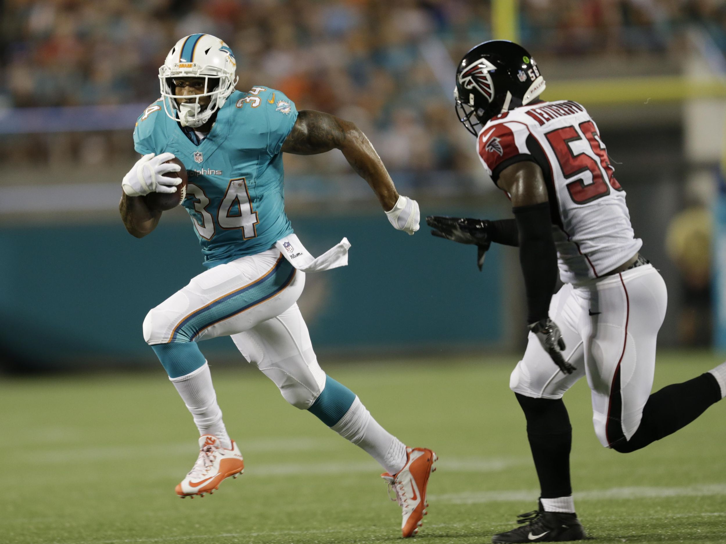 Arian Foster Joins the Dolphins - The Draw Play