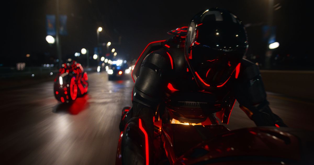 Movie review: 'Tron: Ares' has style but suffers storytelling glitch - Wed, 08 Oct 2025 PST