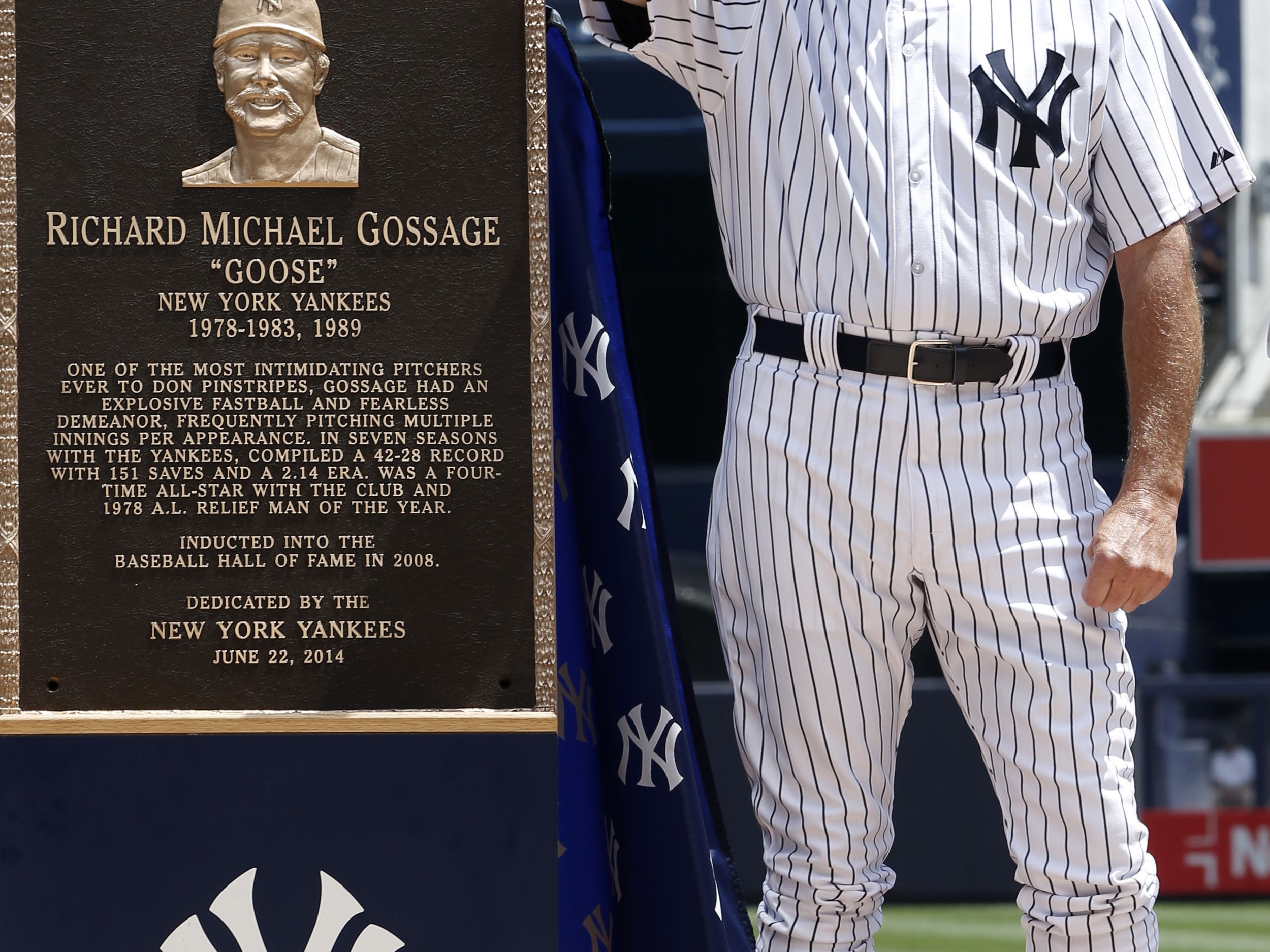 Yankees honor Tino Martinez with Monument Park plaque - Deseret News