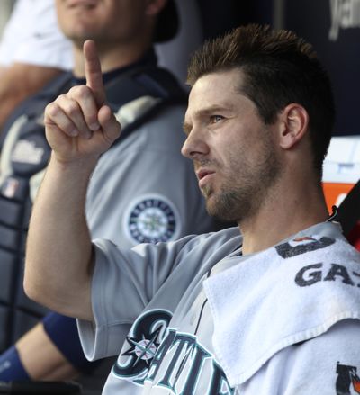 Mariners’ Cliff Lee threw his third straight complete game, and fifth of the season, against the Yankees Tuesday. (Associated Press)