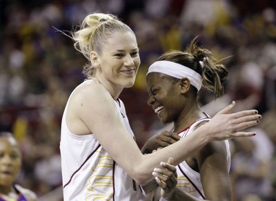 Lauren Jackson, Sheryl Swoopes and the Storm host Los Angeles tonight.  (Associated Press / The Spokesman-Review)