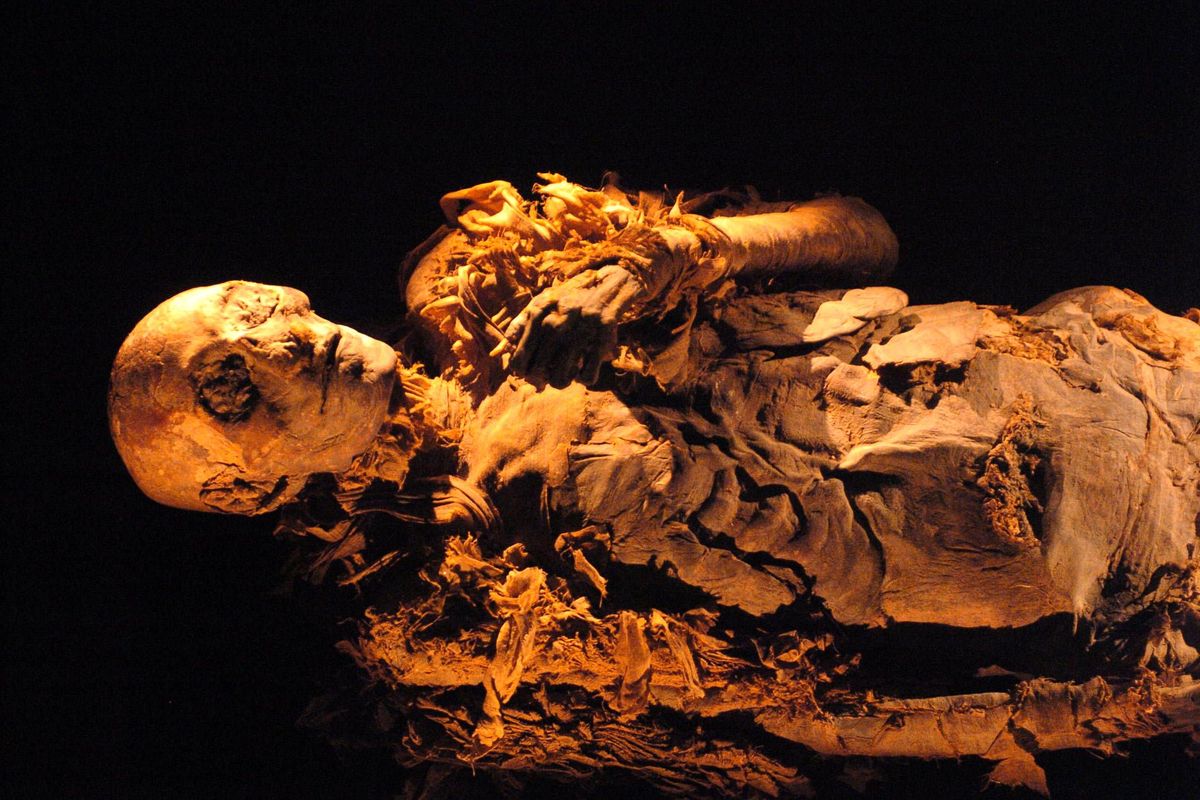 This photo released in 2007 shows the mummy of Pharaoh Queen Hatshepsut. (Brando Quilici / AGENTUR FOCUS)