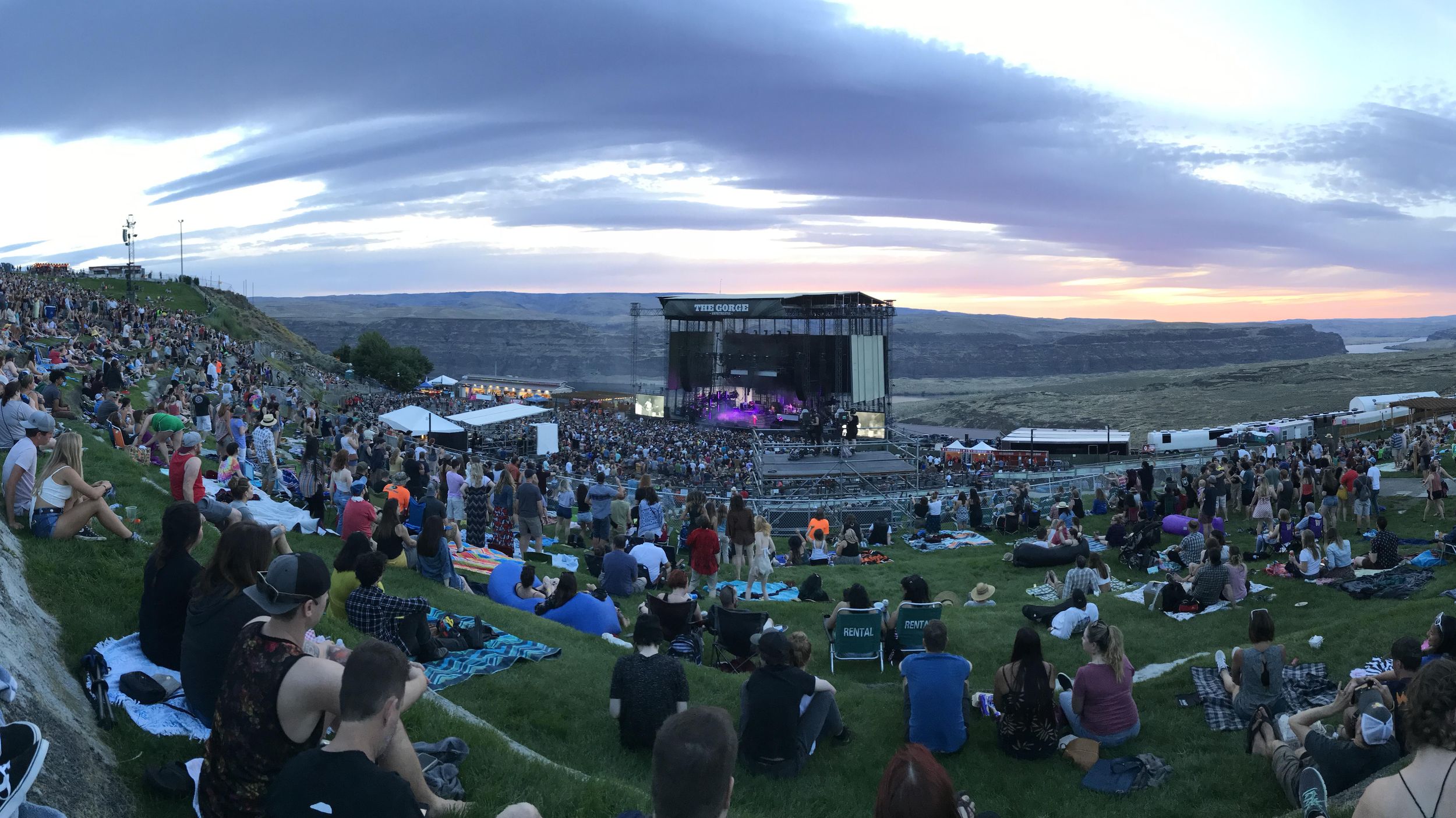 Cage The Elephant Shake Me Down Video Meaning Review Where It S At Beck And Cage The Elephant At The Gorge The Spokesman Review