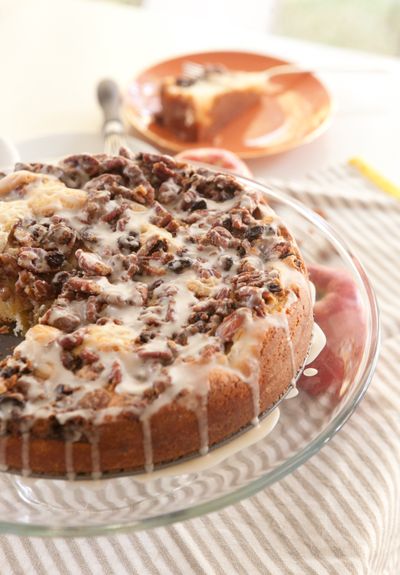Coffee cake is a nice treat after dinner, as breakfast or for an afternoon break. This is an apple-pecan version with a layer of apples adding richness and pecans giving crunch.