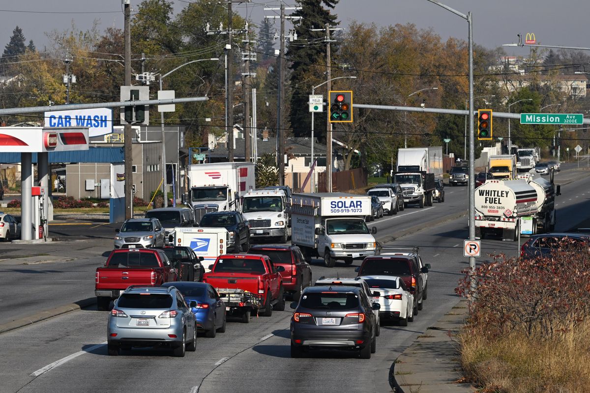 The intersection of Greene Street and Mission Avenue is one of the most dangerous in Spokane.  (Jesse Tinsley/THE SPOKESMAN-REVIEW)