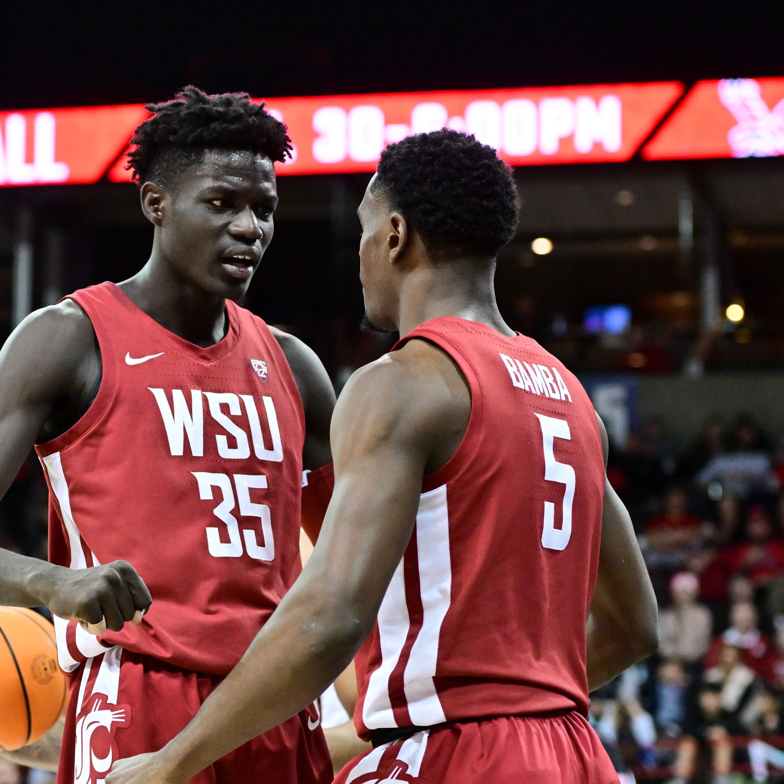 wsu Cougars continue to win pac-12 basketball in harrowing fashion -  CougCenter