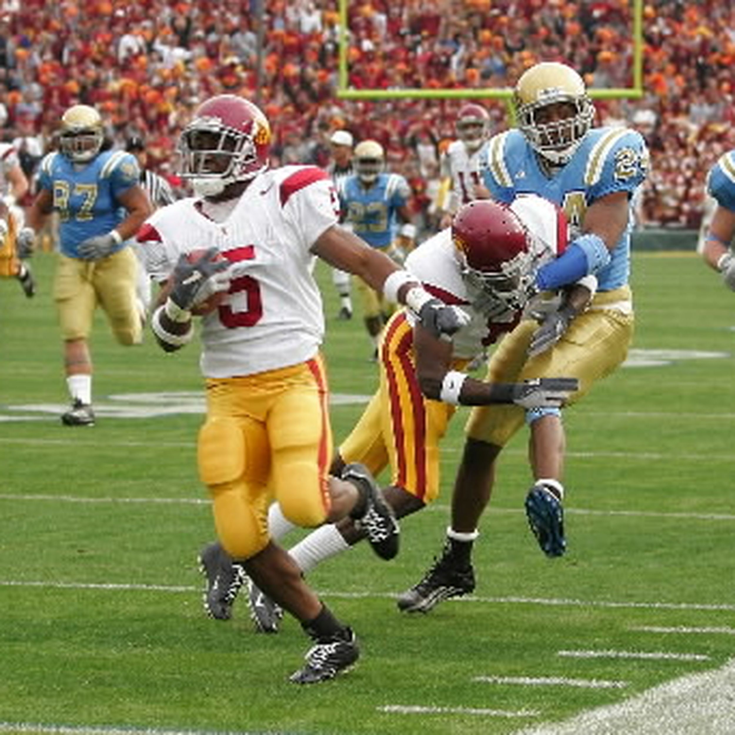 Lot Detail - 2004 Reggie Bush Game Used & Signed USC Trojans Home