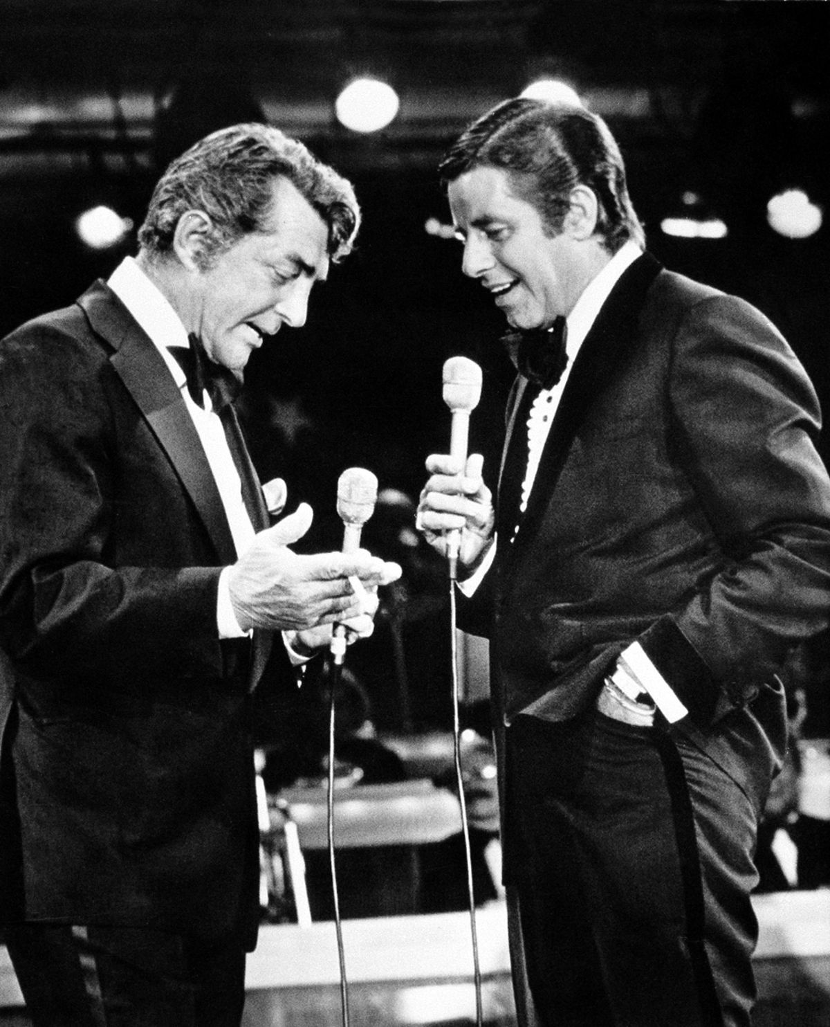 In this Sept. 7, 1976, file photo, entertainers Dean Martin, left, and Jerry Lewis appear together on Lewis