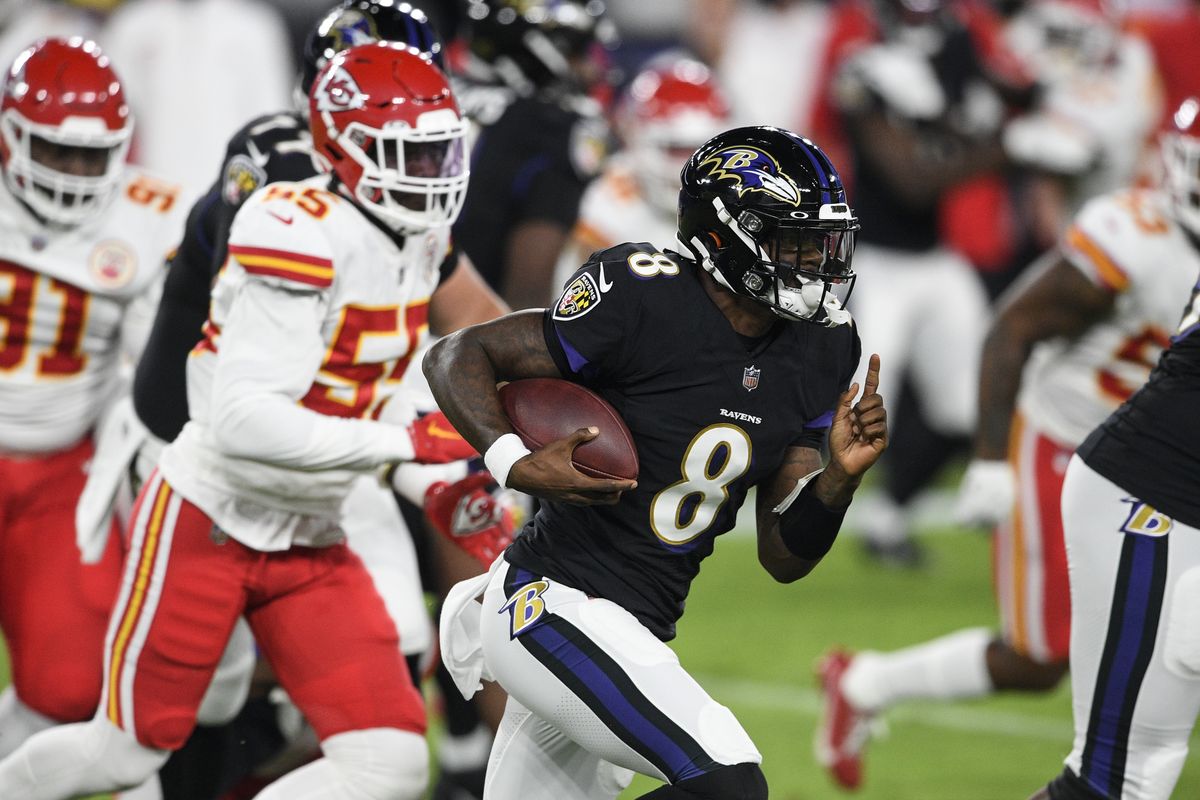 Patrick Mahomes outplays Lamar Jackson to lead Chiefs past Ravens 34-20