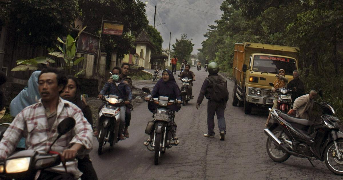 Merapi unleashes powerful eruption | The Spokesman-Review