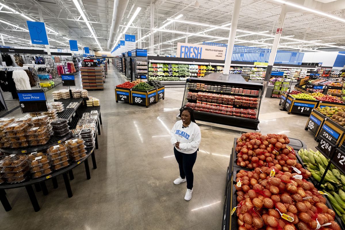 Alycia Mixon, store manager of the renovated 1521 Sam