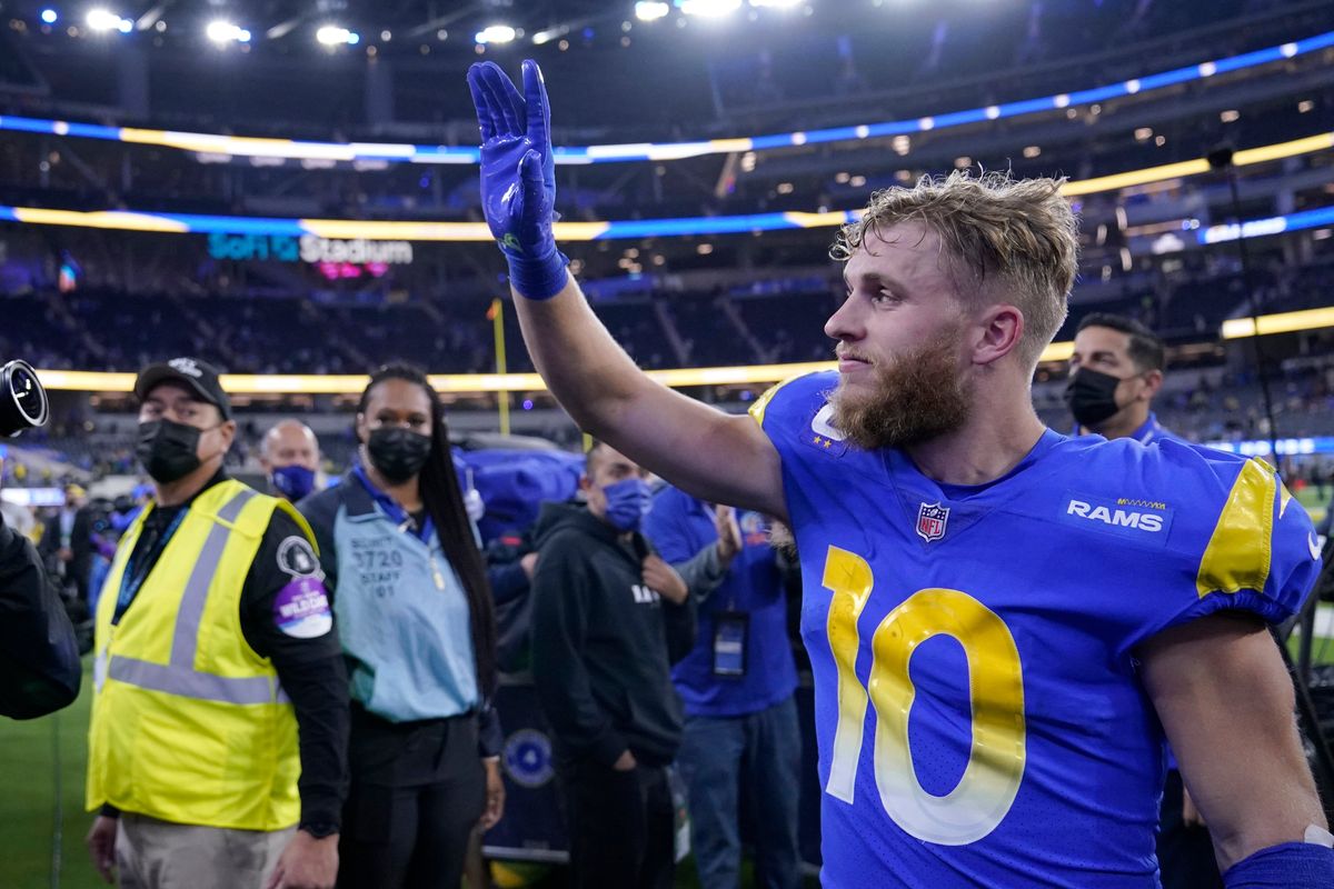 Eastern Connecticut's Rams fans are outnumbered, but just as excited about Super  Bowl Sunday