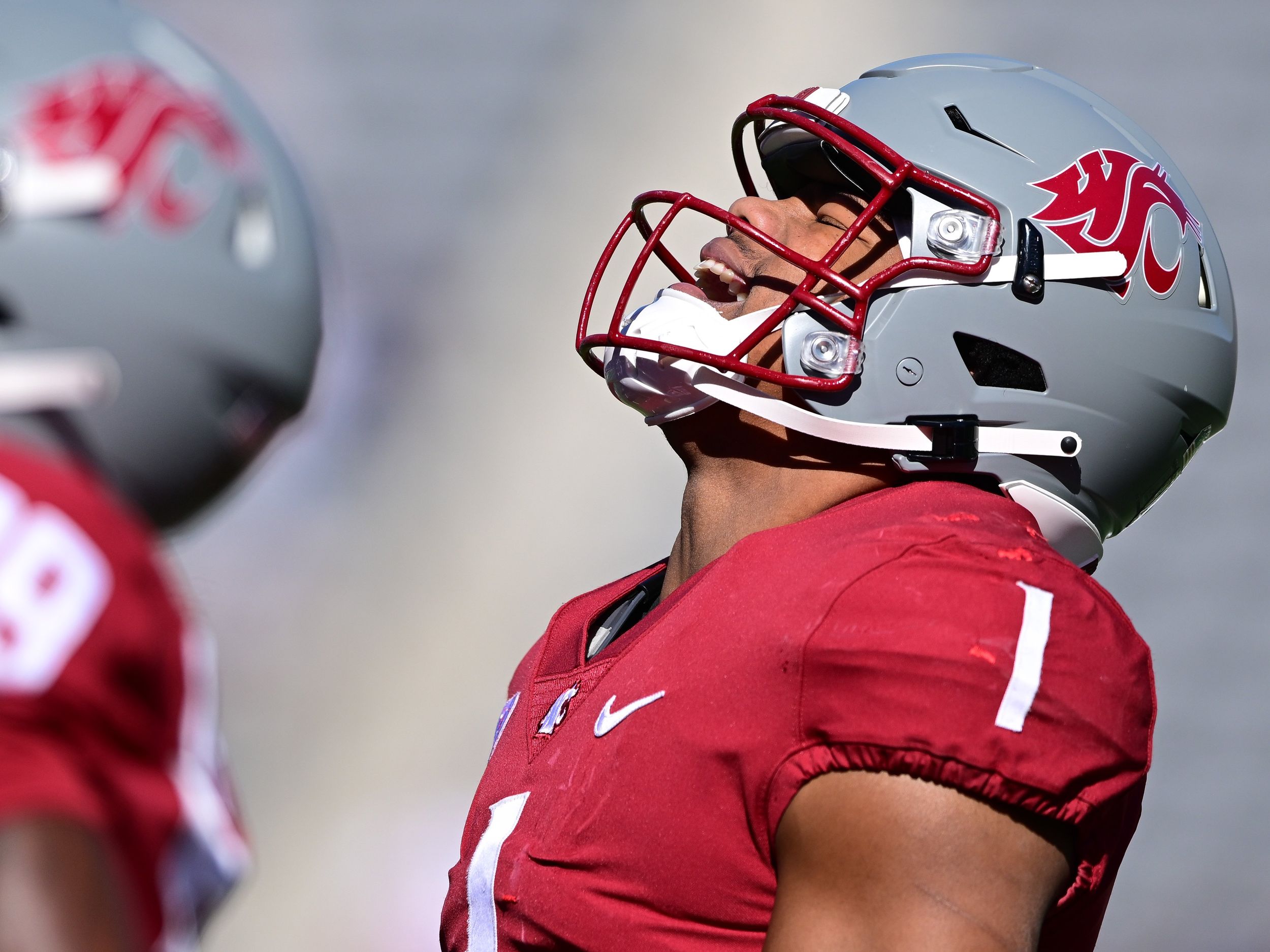 Daiyan Henley, other NFL hopefuls step into WSU's pro day spotlight -  CougCenter