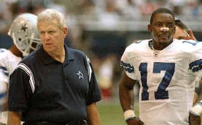 
Cowboys head coach Bill Parcells, left, and quarterback Quincy Carter don't see eye to eye on Carter's drug use. 
 (Associated Press / The Spokesman-Review)