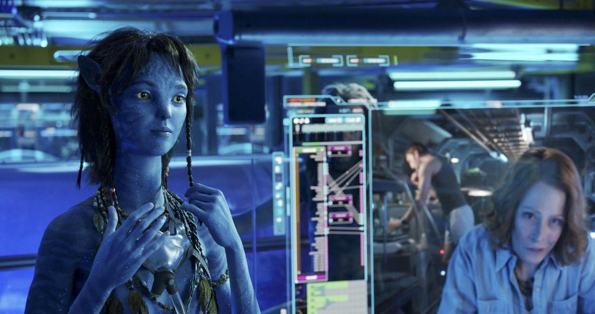 Sigourney Weaver stars as Kiri, left, and Dr. Grace Augustine in “Avatar: The Way of Water.”  (20th Century Studios)