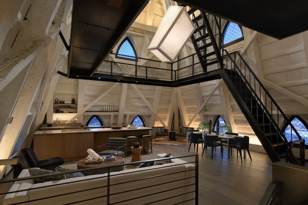 For Rent The Penthouse Atop Seattle S Smith Tower The Spokesman Review
