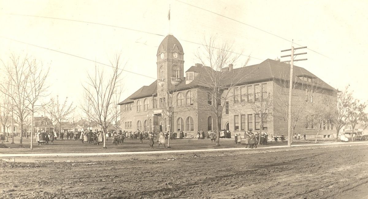 This is Bancroft School, 1515 N. Monroe St., in Spokane. This photo was likely taken sometime in the early 1900s. Bancroft, completed in 1886, was the first school on Spokane’s north side and in 1889 would be one of the first five schools that made up Spokane’s School District No. 81 (now called Spokane Public Schools). The school was demolished in 1960 and the new Bancroft opened a year later near the same location.