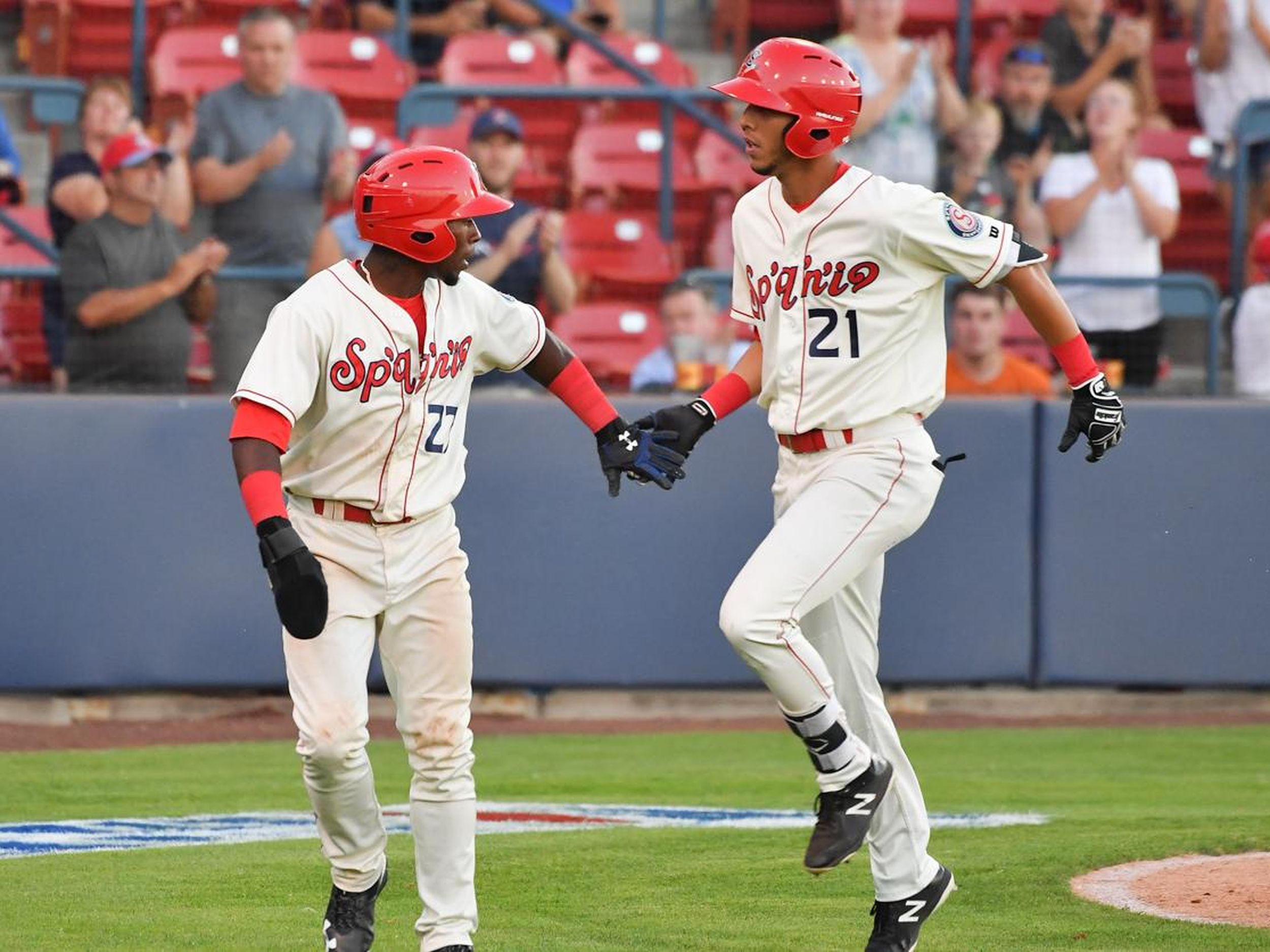 Hops break tie in eighth, Spokane Indians fall to Hillsboro 2-1 in