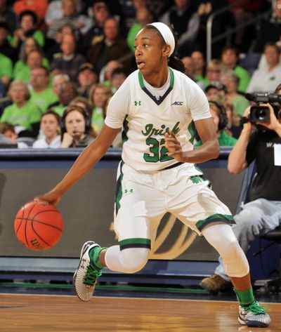 Notre Dame guard Jewell Loyd finished with 34 points in helping the Fighting Irish snap Tennessee’s 11-game winning streak. (Associated Press)