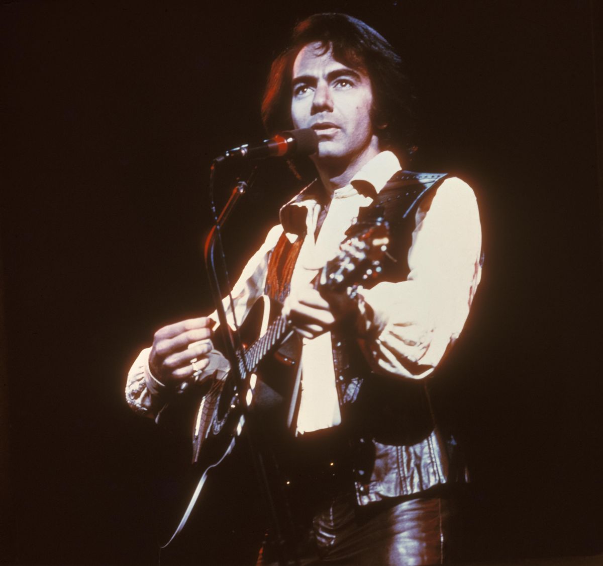 Neil Diamond is seen performing in this undated photo.  (Getty Images)