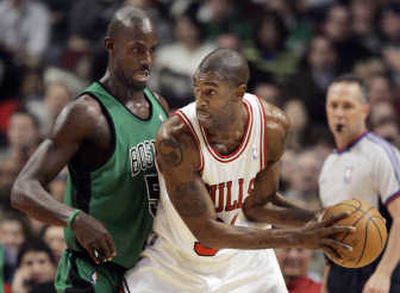 
Boston's Kevin Garnett, left, contributed 16 points and nine rebounds to help the Celtics win their sixth straight. Associated Press
 (Associated Press / The Spokesman-Review)