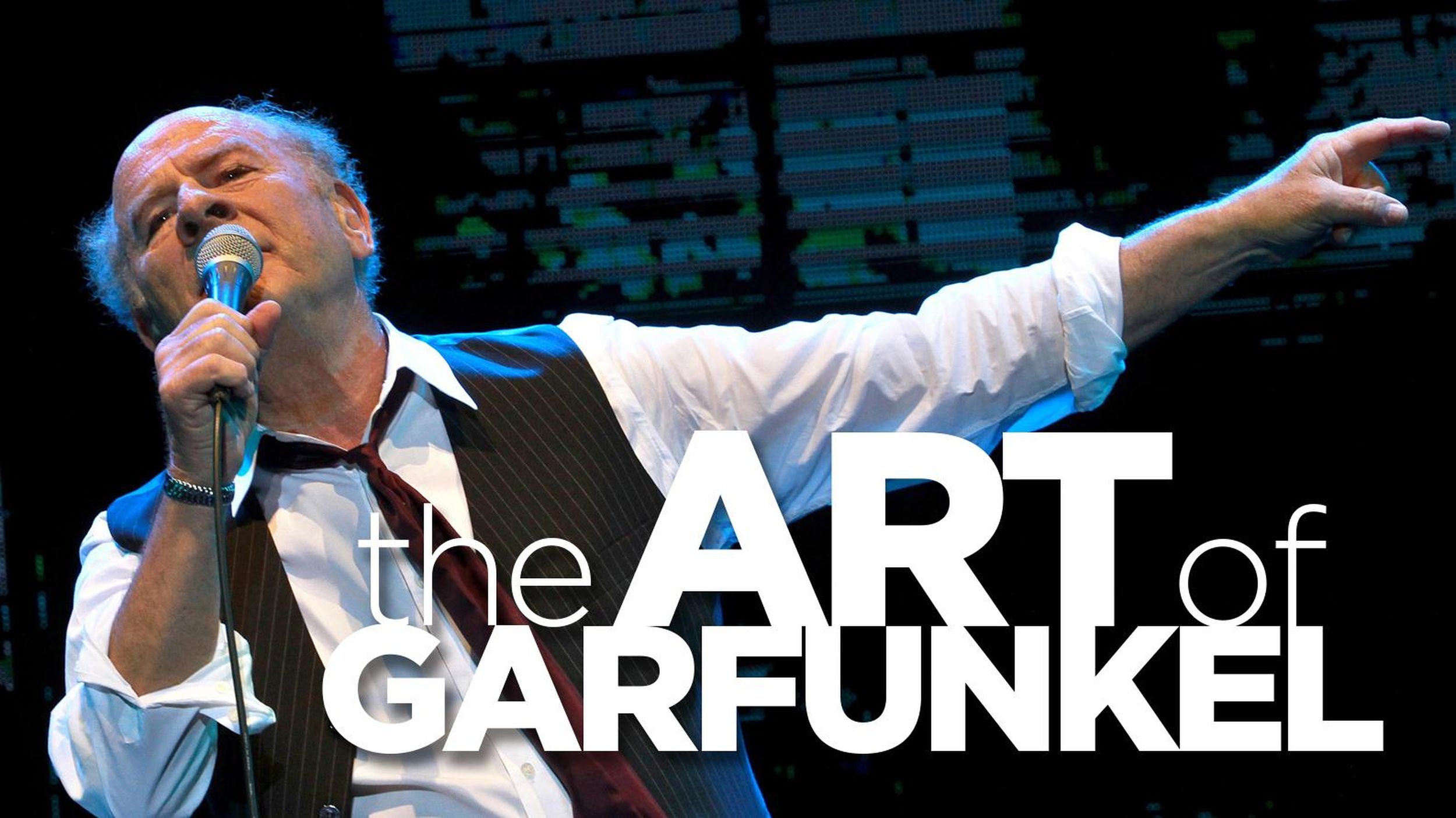 Vocalist Art Garfunkel performs God Bless America during the