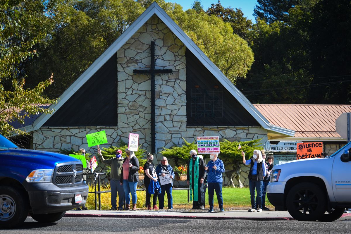 The Chewelah United Church of Christ holds a Black Lives Matter vigil on the corner of Park Street and Webster Avenue on Saturday in Chewelah.  (DAN PELLE/THE SPOKESMAN-REVIEW)