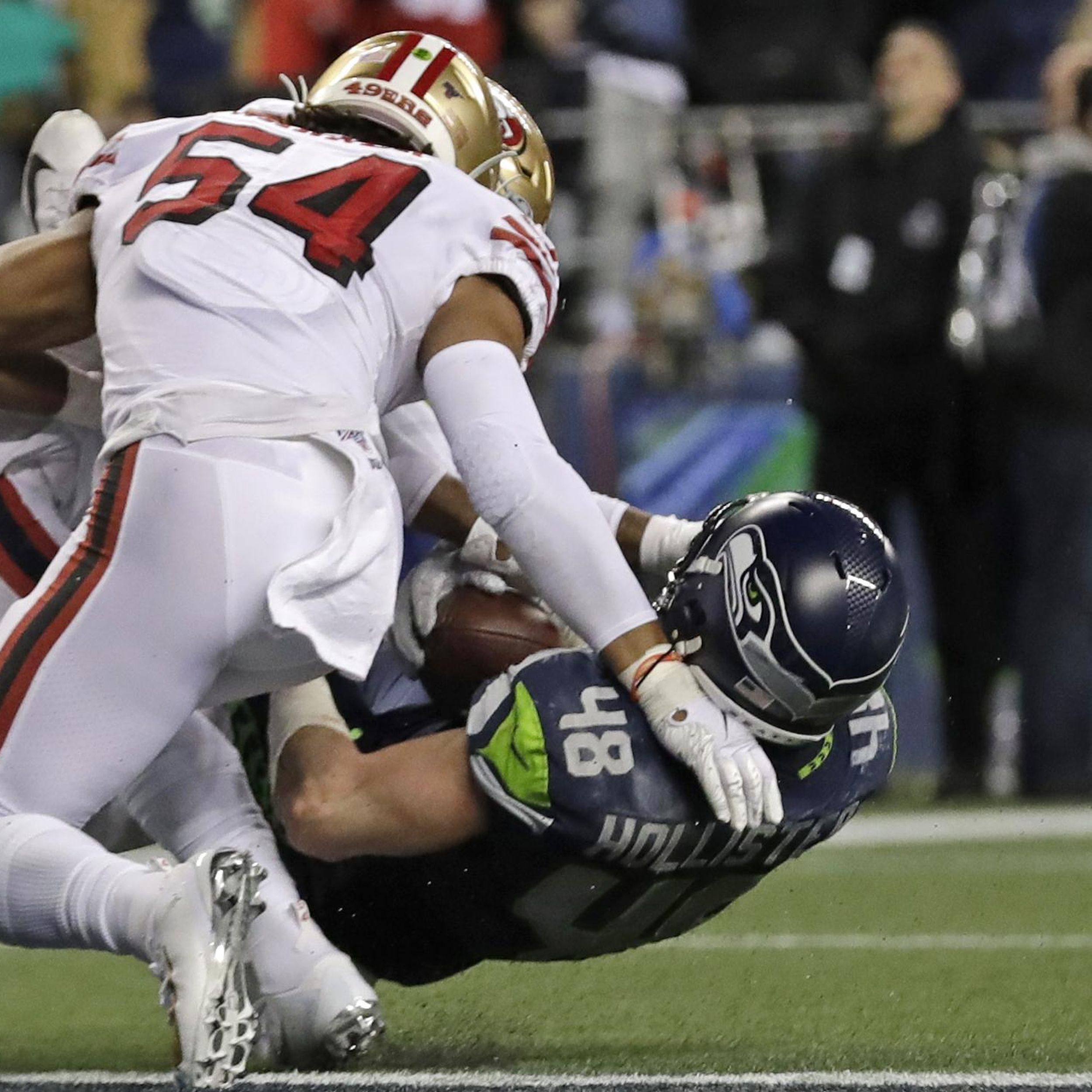 49ers take NFC West, No. 1 seed with 26-21 win over Seahawks