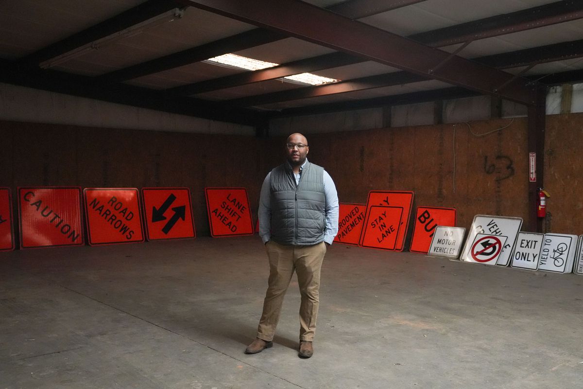 Marcus Rush of AQC Traffic Control is seeing an increase in applicants for open positions.   ( Megan Varner/Bloomberg)