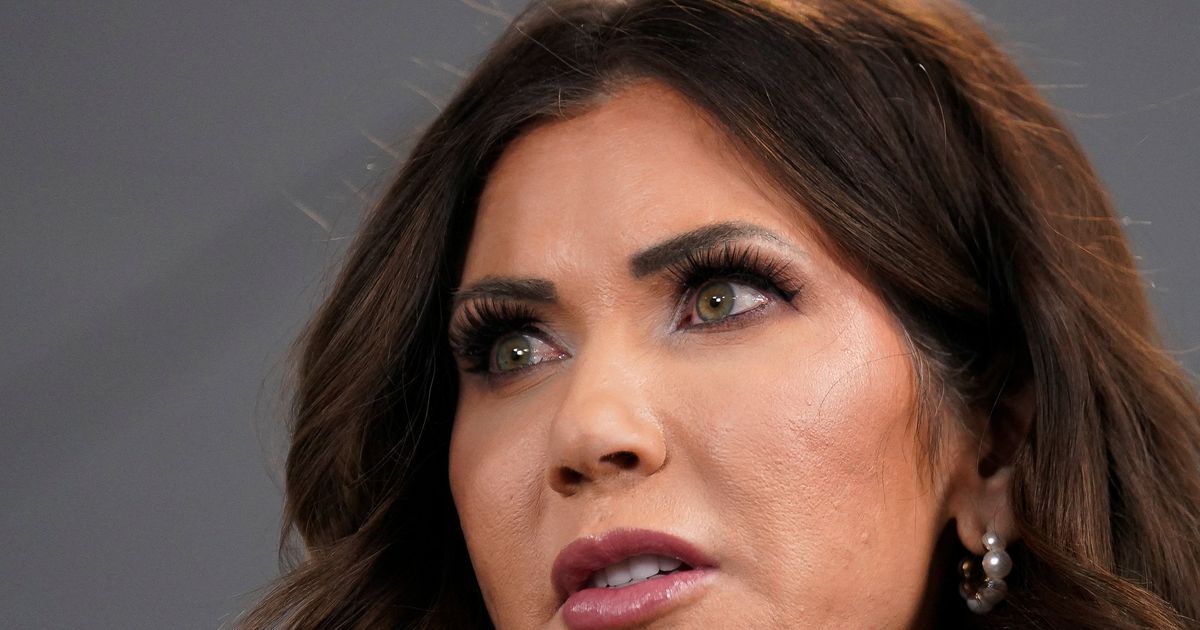 Trump says Kristi Noem won't resign after Minnesota shootings