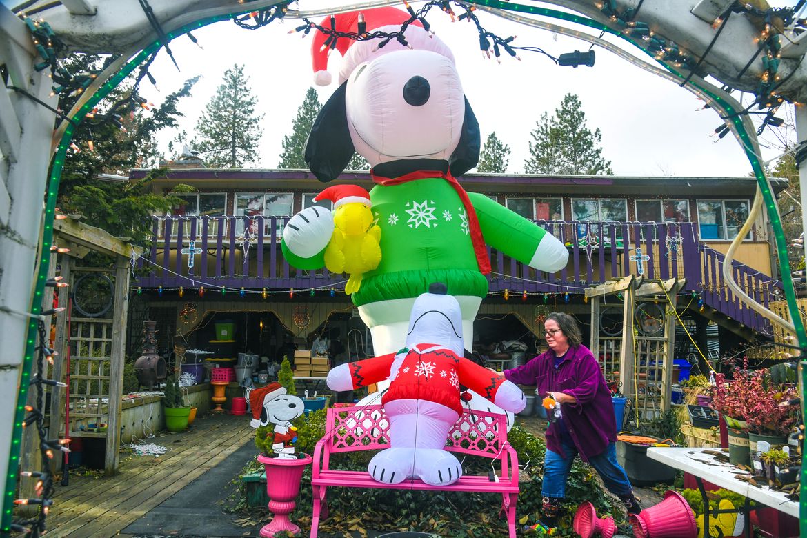 Sheppard family's Christmas lights display in Spokane Valley Dec. 20