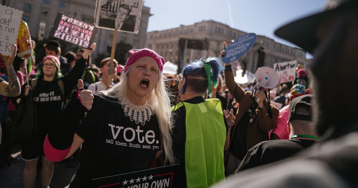 Women’s March protesters gather to support Harris in runup to Election