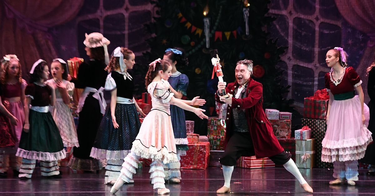 TeachTix: Parkside Performing Arts Company - The Nutcracker - A Movie  Experience