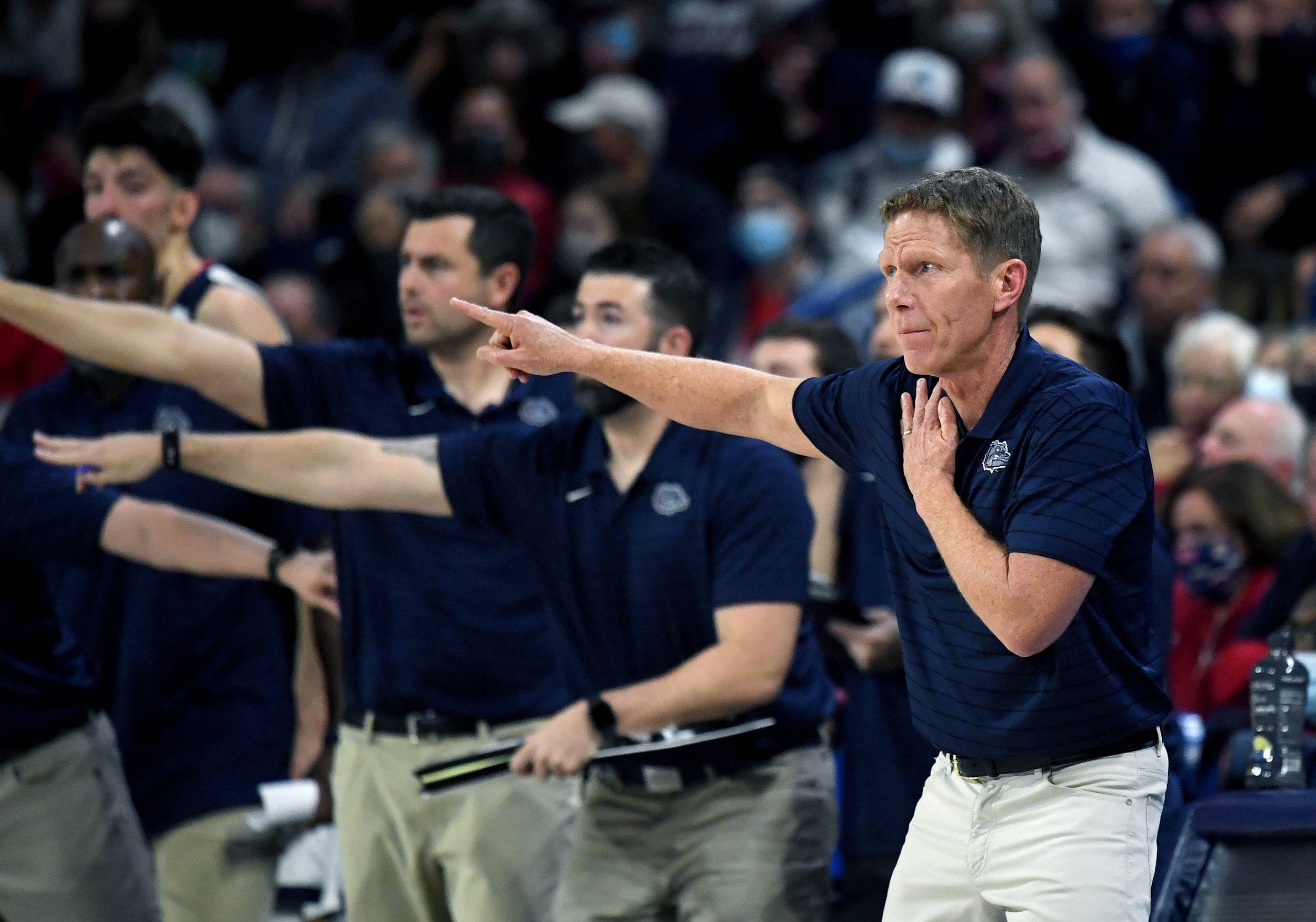 Gonzaga, UCLA on track for 1 vs. 2 showdown in Las Vegas The