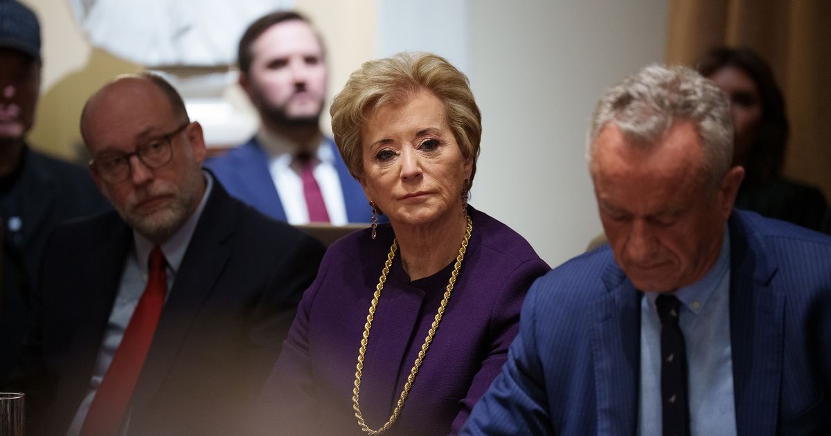 Trump said to sign order aimed at dismantling Education Department