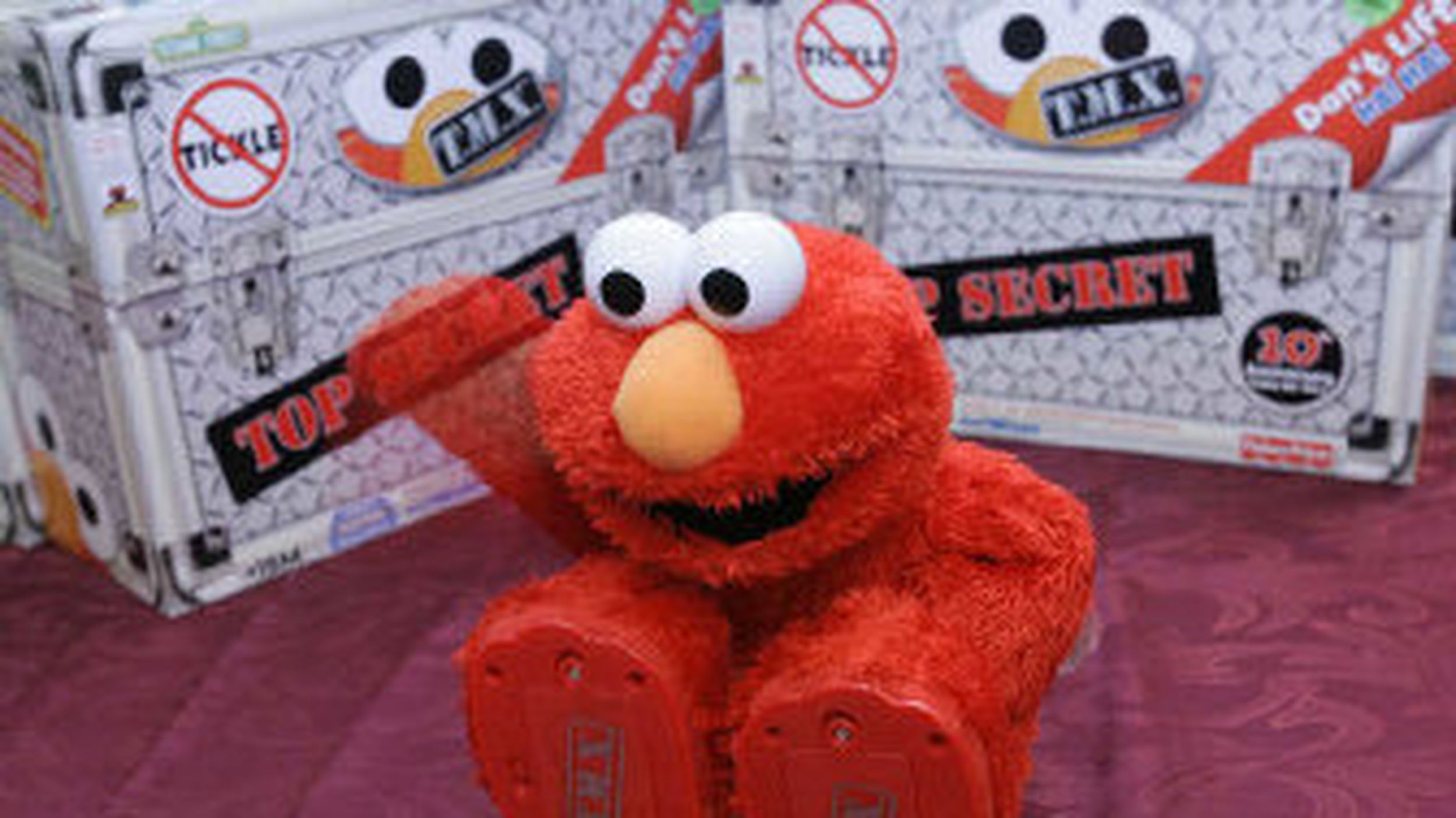 Tickle Me Elmo Porn