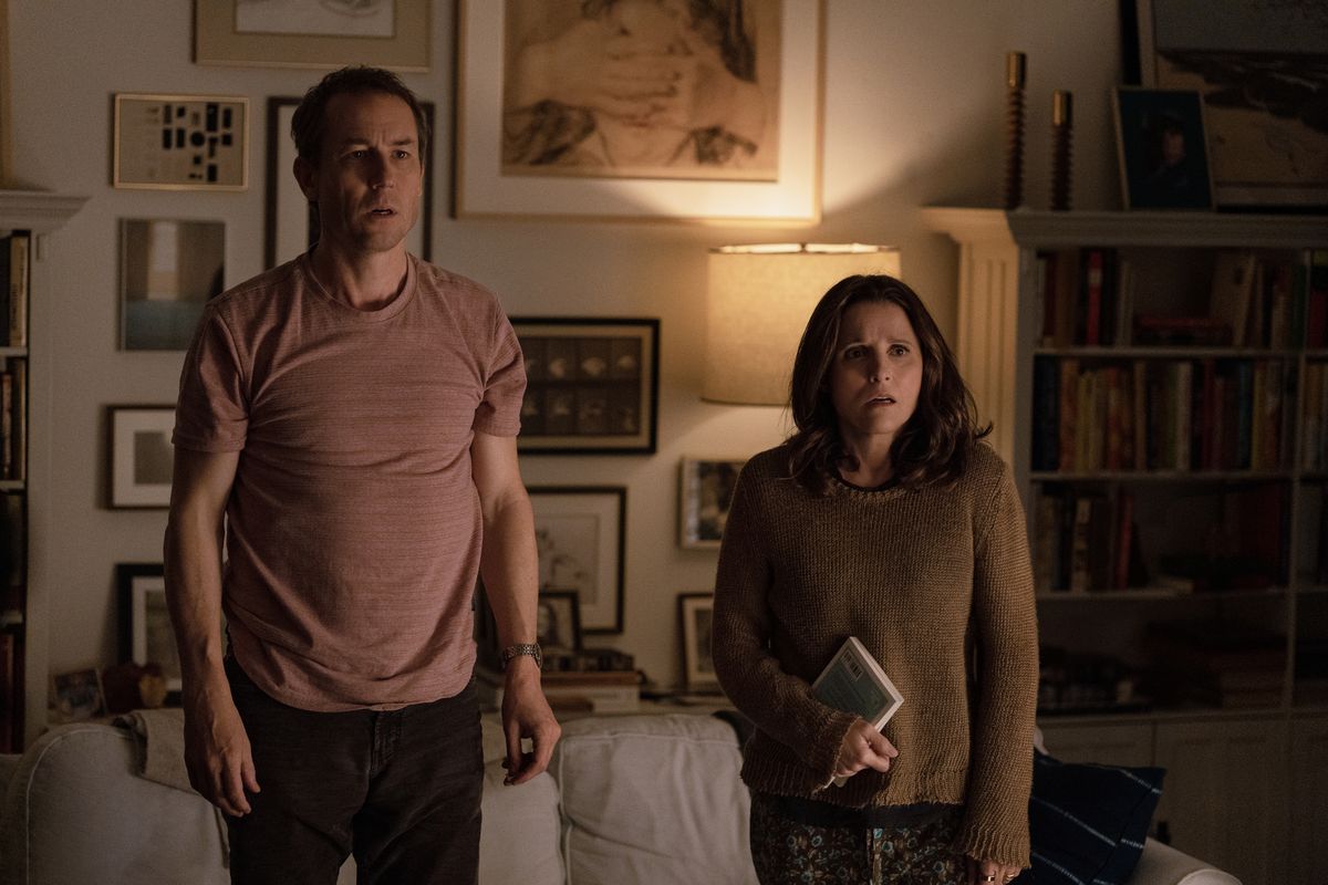Tobias Menzies, left, and Julia Louis-Dreyfus in “You Hurt My Feelings.” MUST CREDIT: Jeong Park/A24 Films  (Jeong Park)
