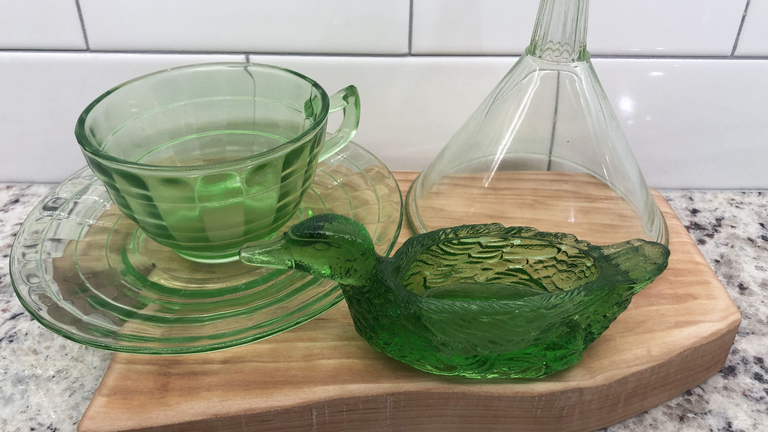 Set of 3 Green Depression Glass Nesting Mixing Bowls With Rolled