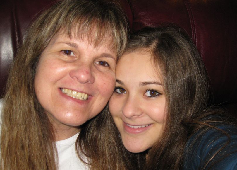 Debbie Palaniuk and her daughter Kaylene, who died Dec. 4, 2009.