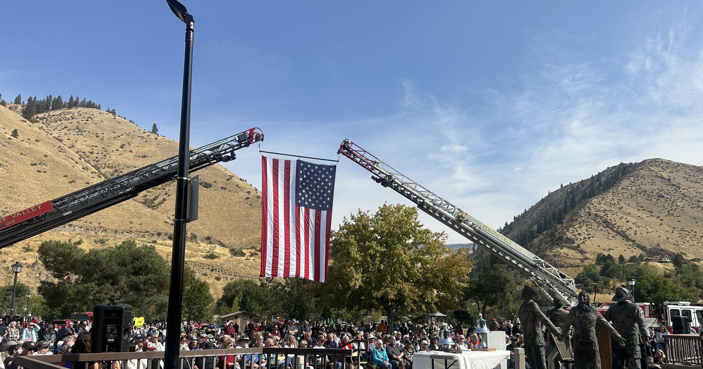 ‘I speak for those who can no longer speak': Hundreds gather in Cashmere on 25th anniversary of 9/11