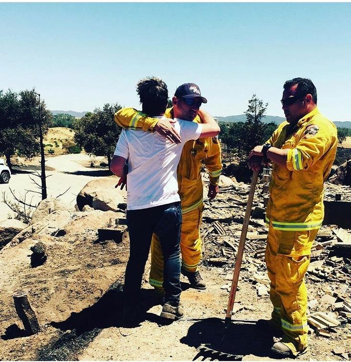 In this image posted on his Instagram account, “Big Bang Theory” star Johnny Galecki thanked the California fire fighters who tried and failed to save his vaction home from a wildfire.