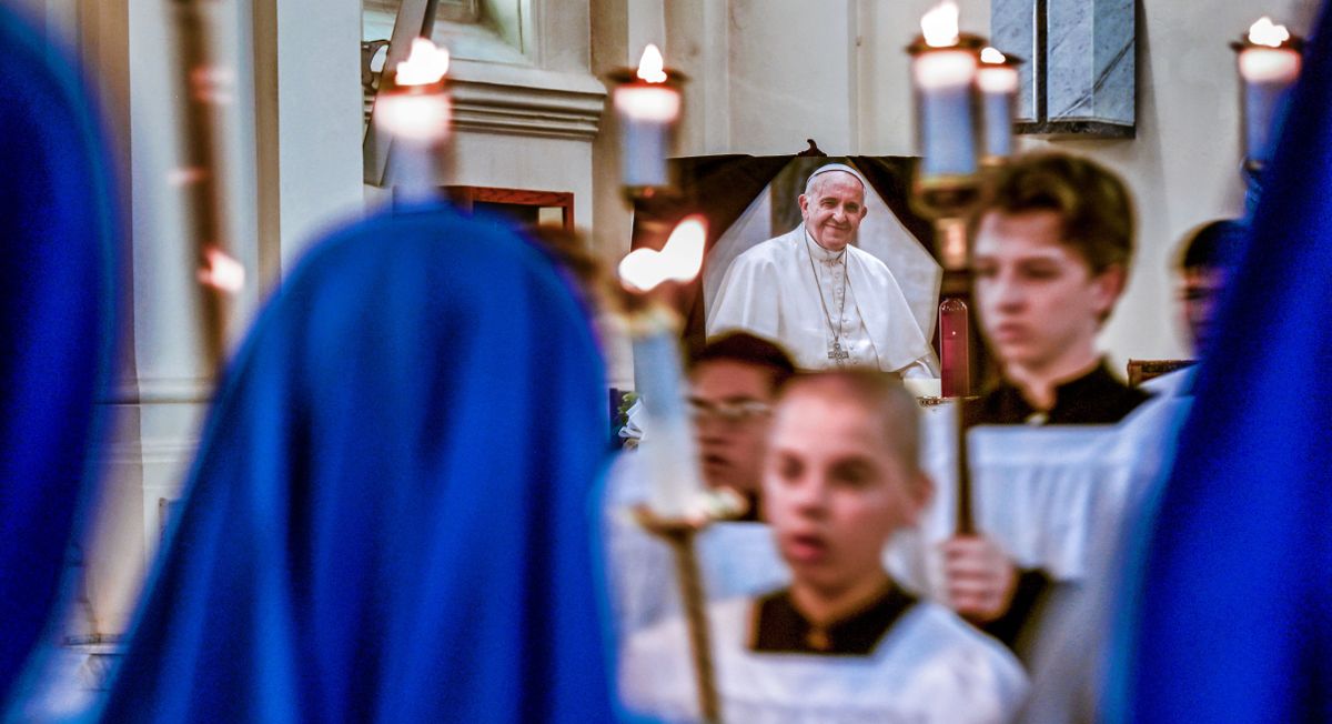A Mass on Easter Thursday, offered for the repose of the soul of His Holiness, Pope Francis, is held Thursday at Cathedral of Our Lady of Lourdes in Spokane. (Kathy Plonka/The Spokesman-Review)