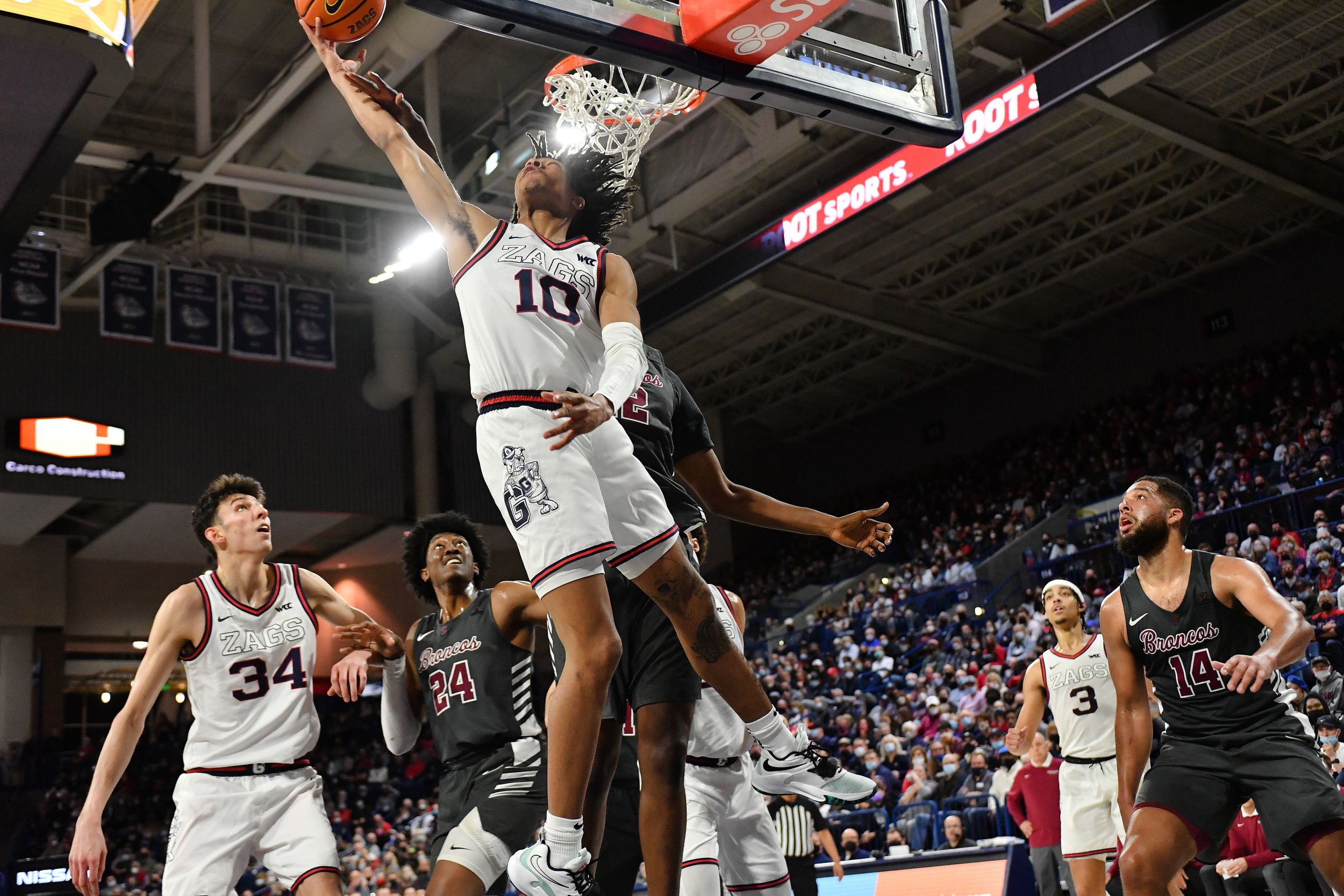 Broncos Unable To Keep Up With Hot-Shooting Zags - Santa Clara