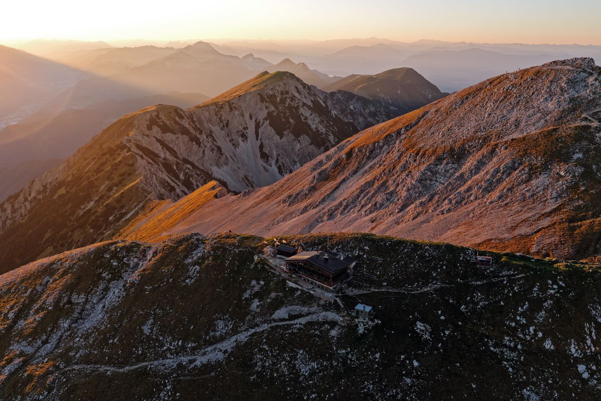 A view of a mountaintop hut called Presernova Koca na Stolu in the Karavanke Alps, near Slovenia’s border with Austria, in September 2025. The writer traveled from the mountains to the country’s Adriatic coast on his 10-day trip. (Ciril Jazbec/The New York Times)  (CIRIL JAZBEC)