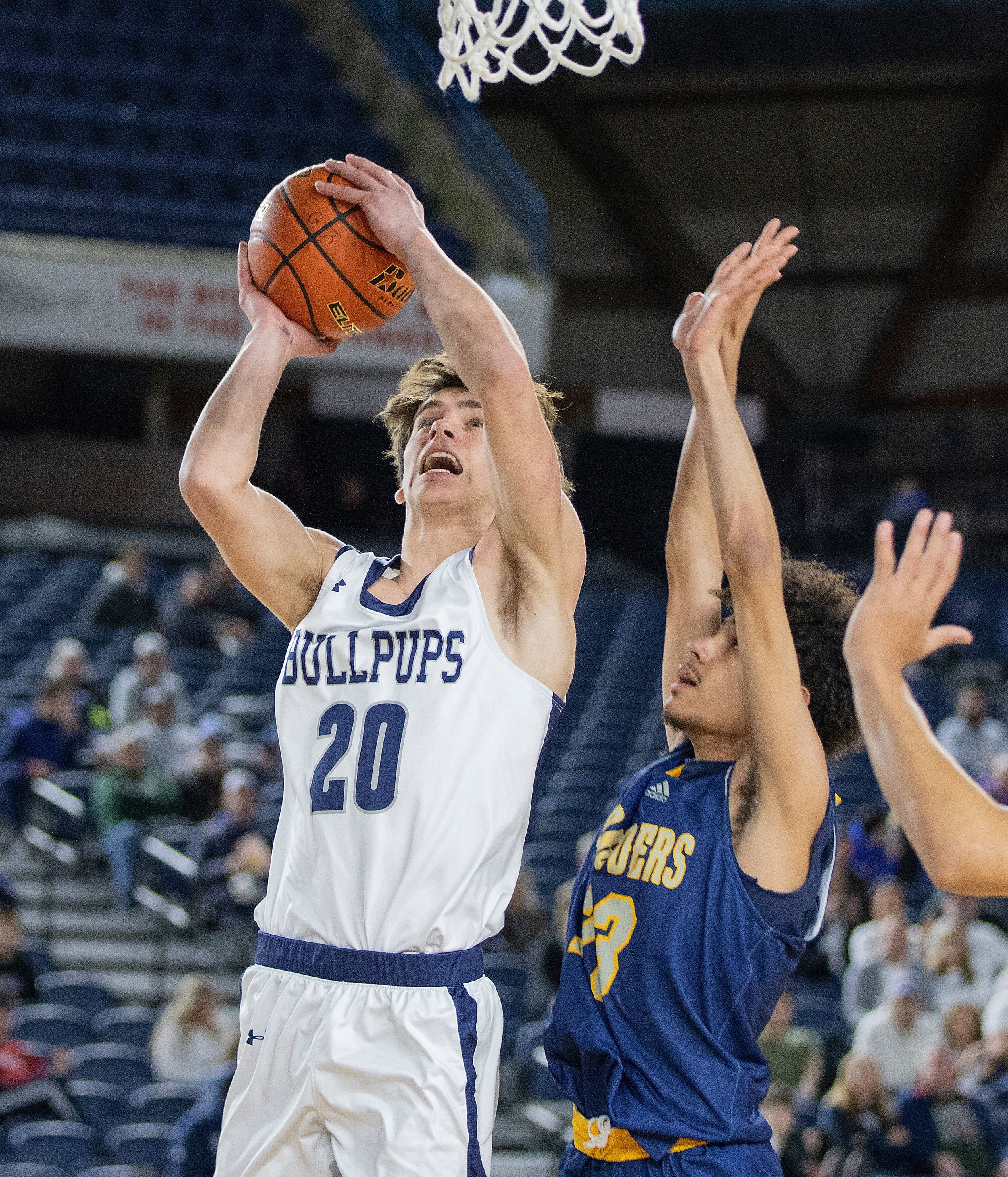 Gonzaga Prep boys advance to Tacoma, survive strange game