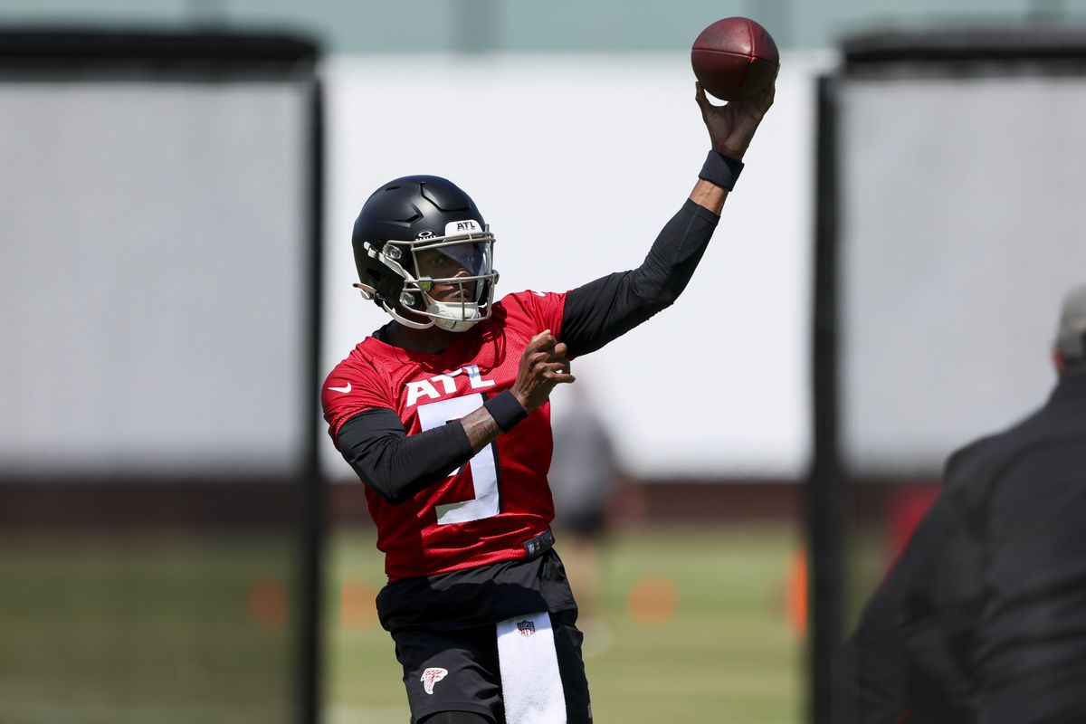 Atlanta quarterback Michael Penix Jr. throws Friday during the Falcons’ rookie minicamp at the team’s training camp in Flowery Branch, Ga.  (Tribune News Service)