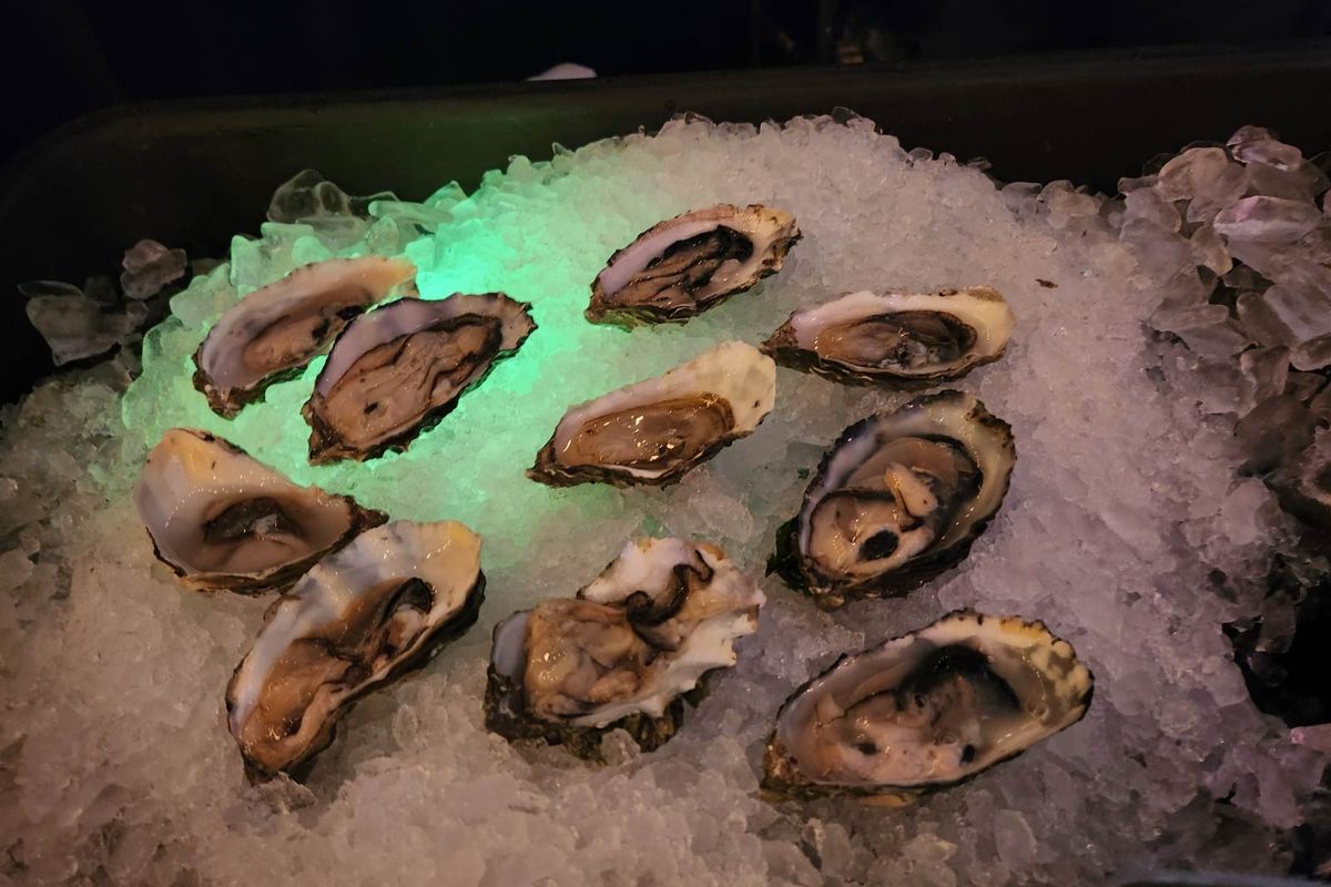 Oysters from around the Puget Sound are available at Elliotts Oyster House in Seattle. (Elliotts via Facebook)