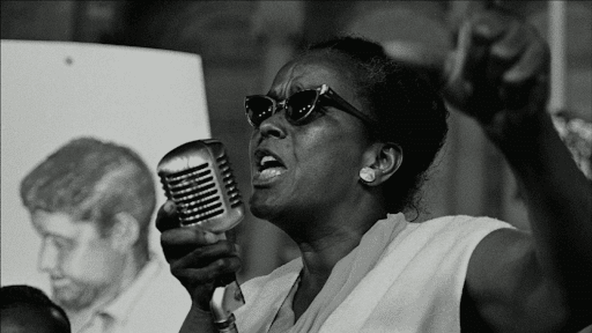 Ella Josephine Baker speaks at a Black Delegates Challenge Mississippi Democrats event in 1964.  (George Ballis/Smithsonian National Museum of African American History and Culture)