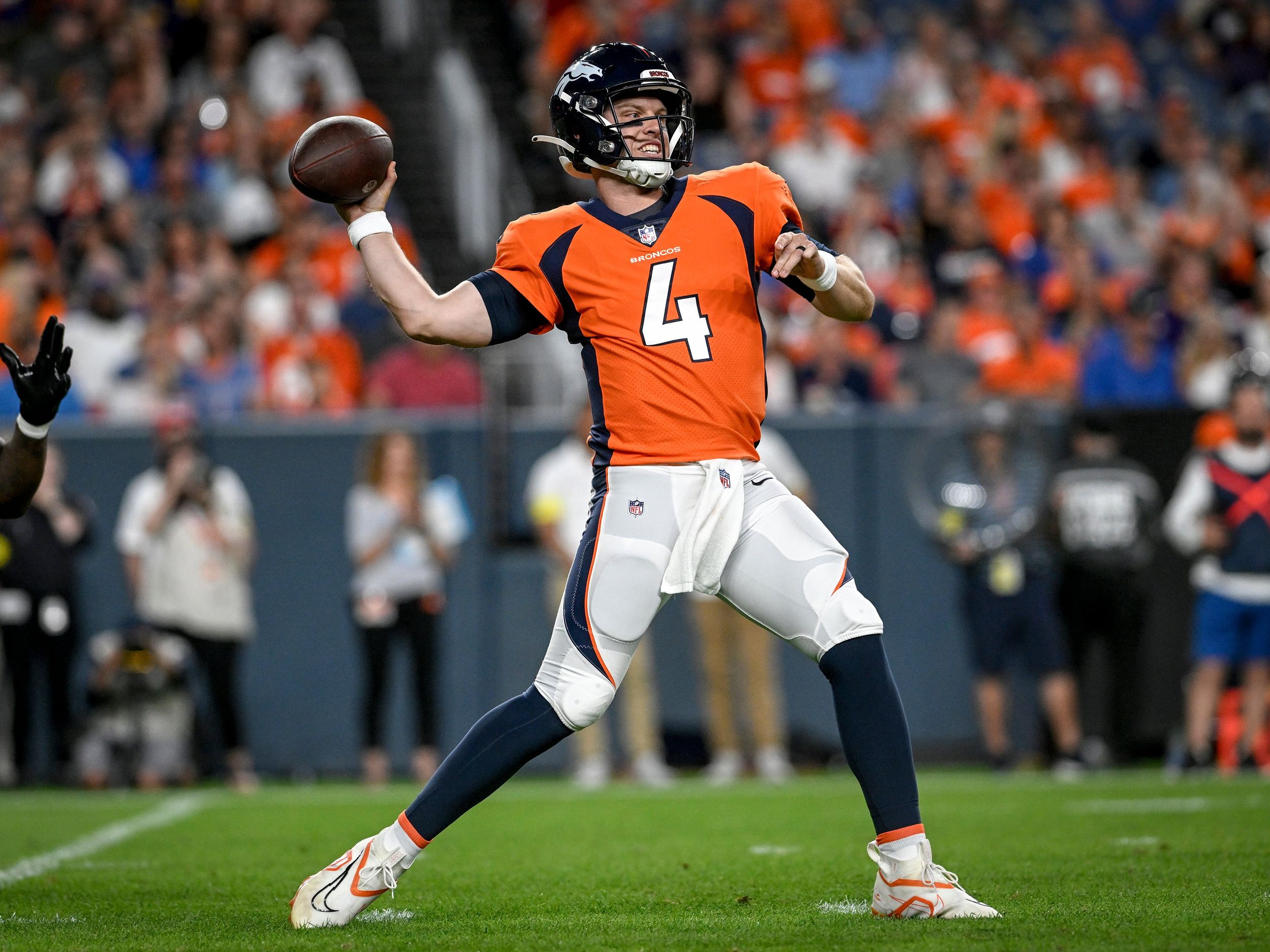 Denver Broncos stock report: Rypien snaps 5-game losing streak