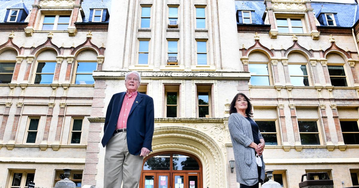 With federal eviction moratorium lifted, Washington tenants, landlords